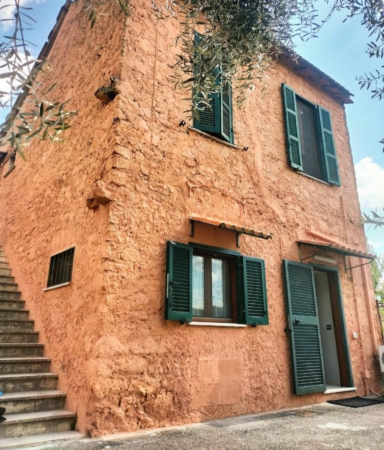 Casa Di Aurora Apartment Guidonia Montecelio Luaran gambar